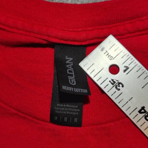 Full Throttle Saloon Sturgis T-Shirt Size Medium Red Front Back Guitar Biker Bar - Picture 5 of 10